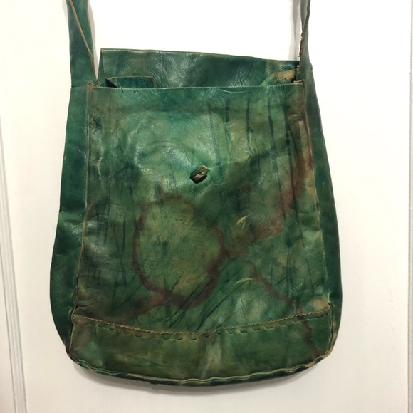 Hand dyed Green Leather Purse - Picture 3 of 11